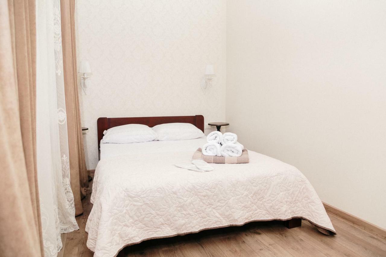 Mini Otel Cozy Patio Odessa Buitenkant foto